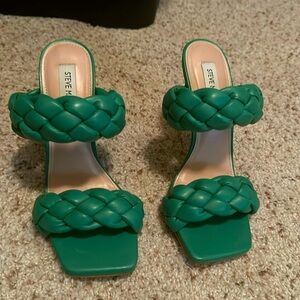 Steve Madden size 8.5 sandal